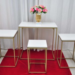 Kit Mesas Modulares dourado e branco em metal Decoração Pegue e Monte