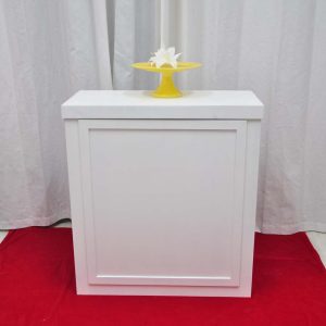 Mesas branca com moldura Decoração Pegue e Monte