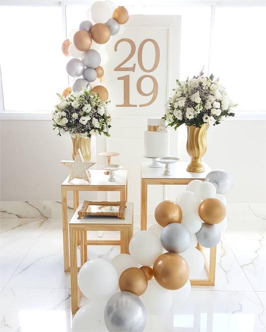 Decoração Personalizada Branco e Dourado Luxo