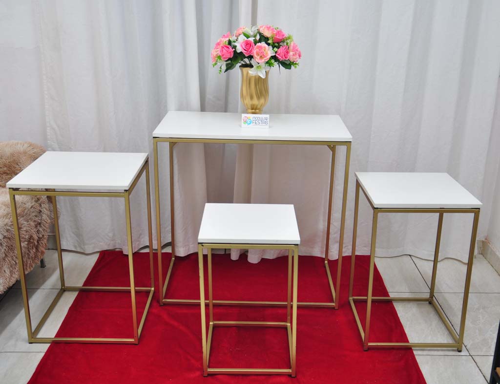 Kit Mesas Modulares dourado e branco em metal Decoração Pegue e Monte